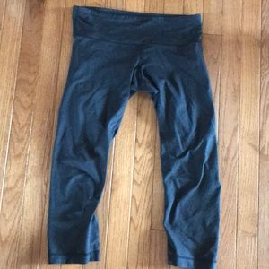 Lululemon crop Capris